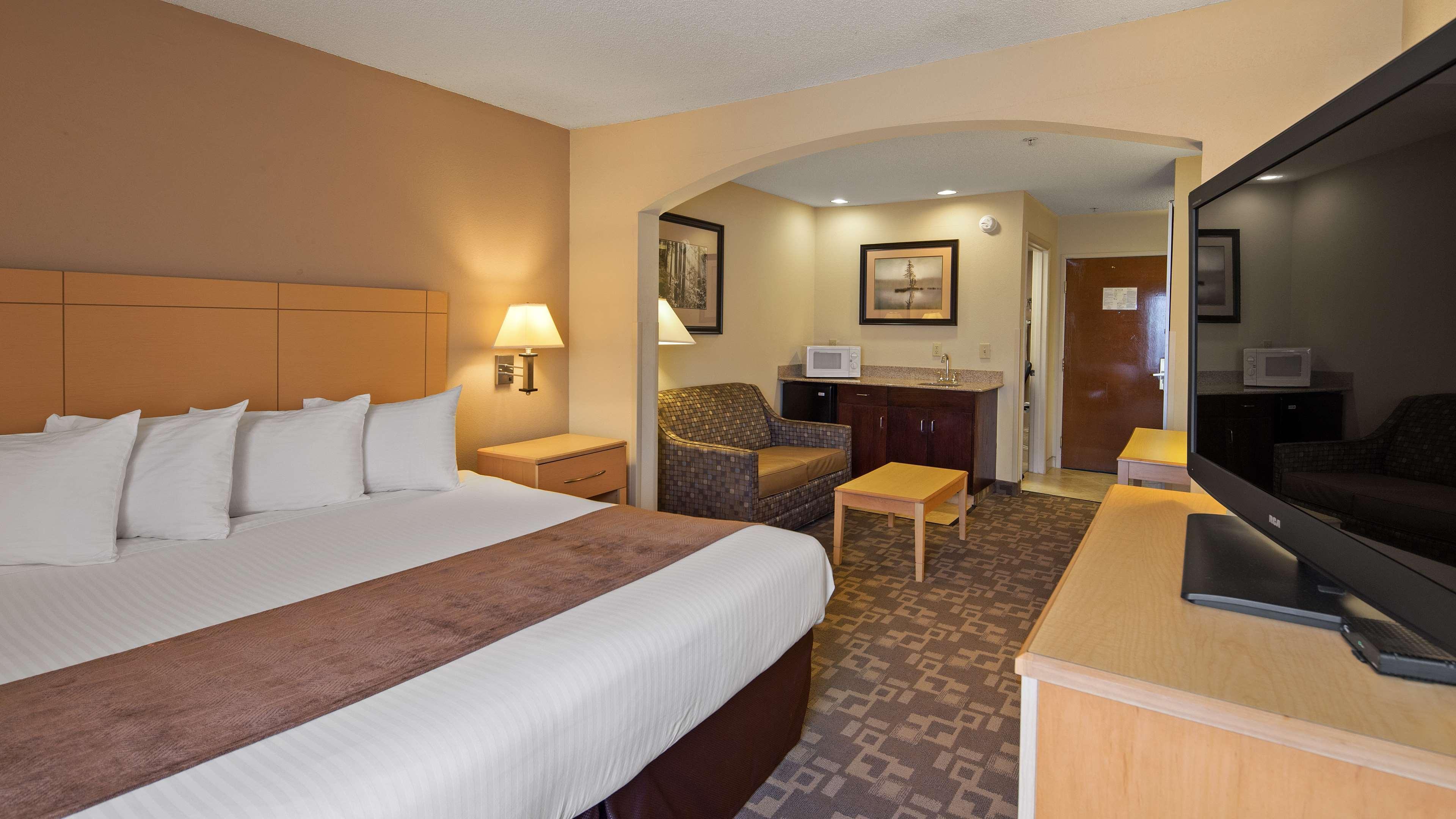 Surestay Plus Hotel By Best Western Roanoke Rapids I-95 חדר תמונה