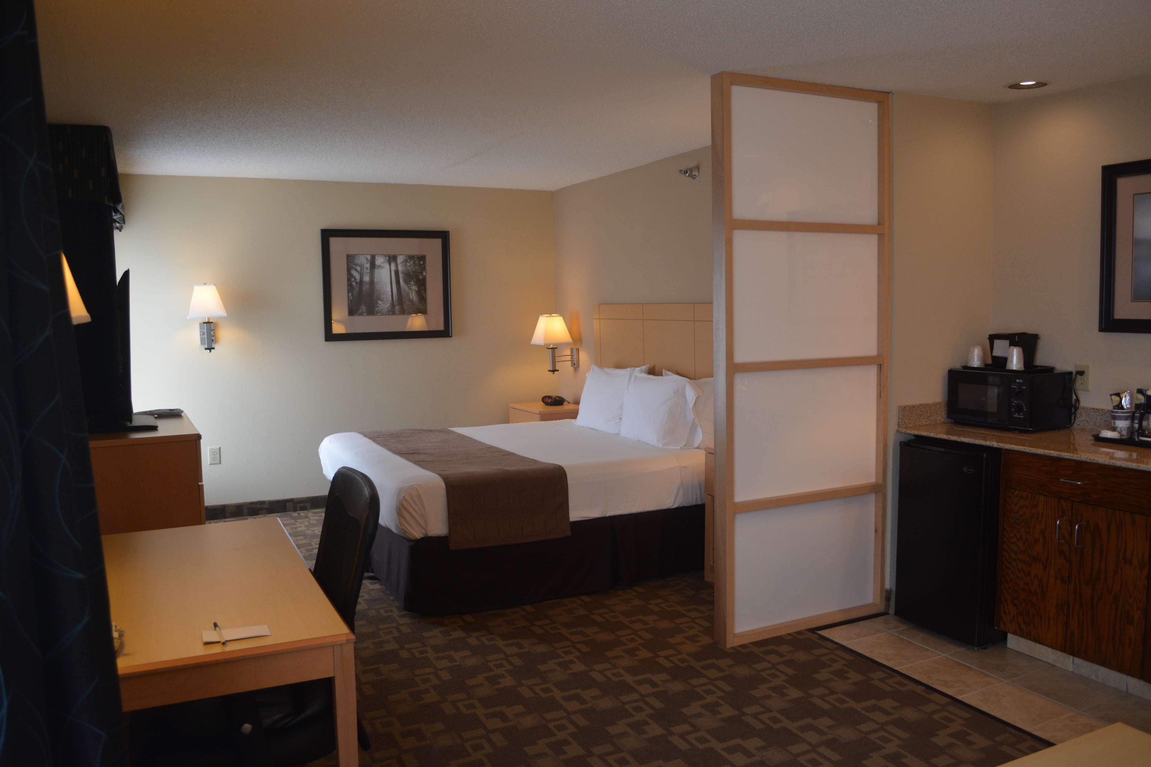 Surestay Plus Hotel By Best Western Roanoke Rapids I-95 חדר תמונה